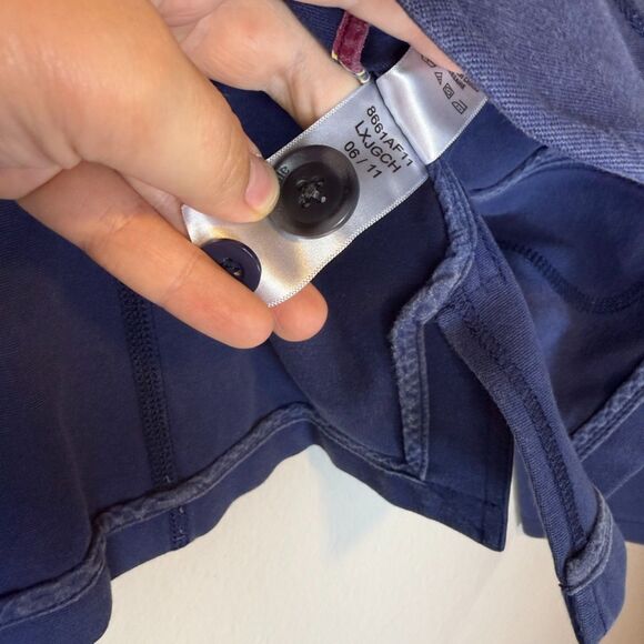 Aeropostale Junior's Women's Preppy Pleated Cotton Navy Blue Blazer Size M - Picture 7 of 7